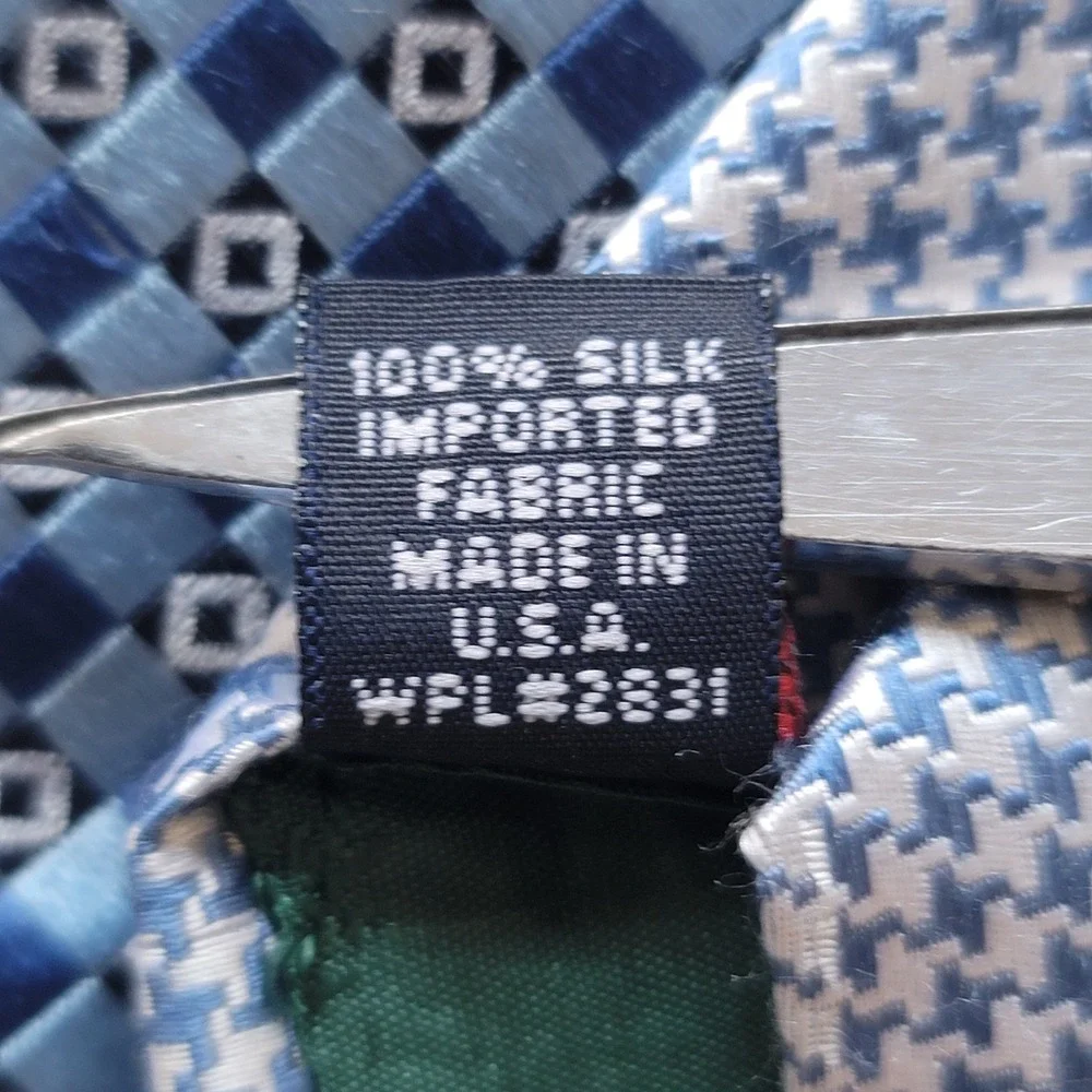 Tommy Hilfiger Tie Mens OS Blue‎ Geometric Diamond 100% Silk Woven Made in USA